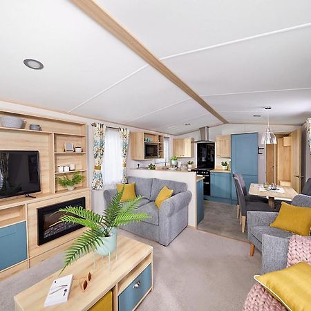 Ocean Heights Holiday Park New Quay  Exterior foto